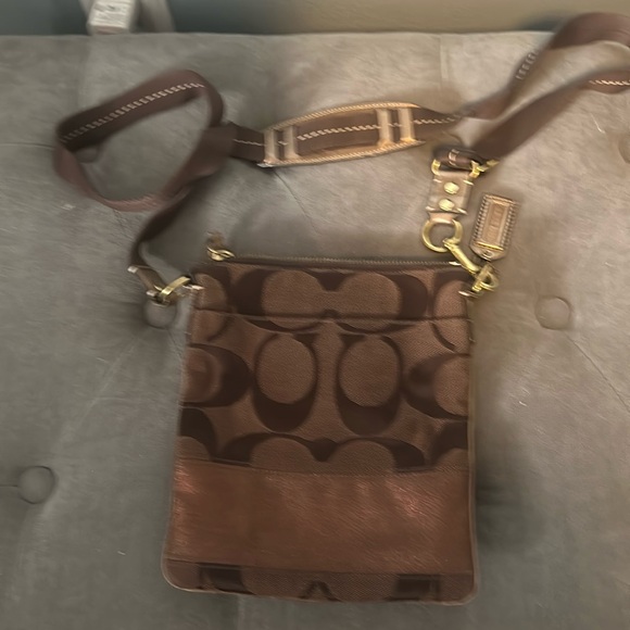 Coach crossbody bag - Picture 1 of 3